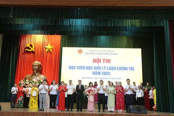 Trường Chính trị Tô Hiệu tổ chức Hội thi học viên học giỏi lý luận chính trị năm 2025